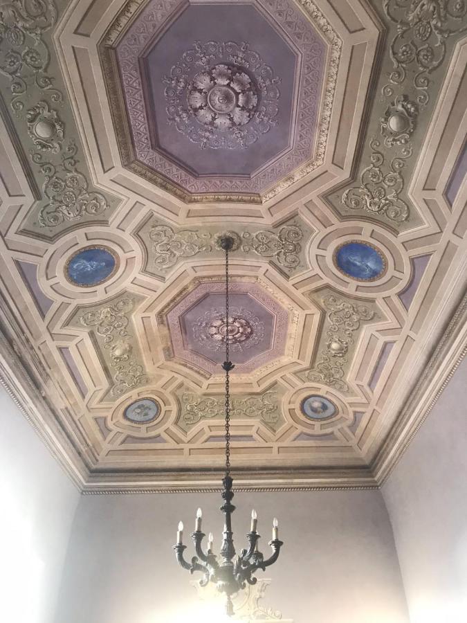 Villa Anselmi - Arteindiretta リヴォルノ エクステリア 写真